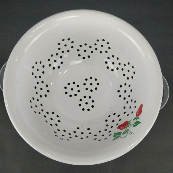 Vintage Teleflora 1983 Strawberry Country Kitchen Strainer Drainer Colander 8'' - Picture 6 of 8